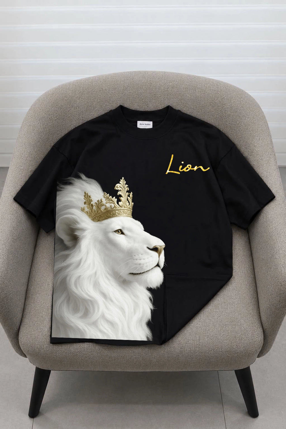 TEE CO LION
